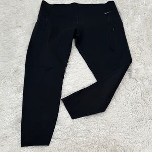 🦎 Nike Therma-Fit High Rise 7/8 Legging